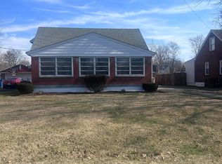 4907 Lagoona Dr, Louisville, KY 40219