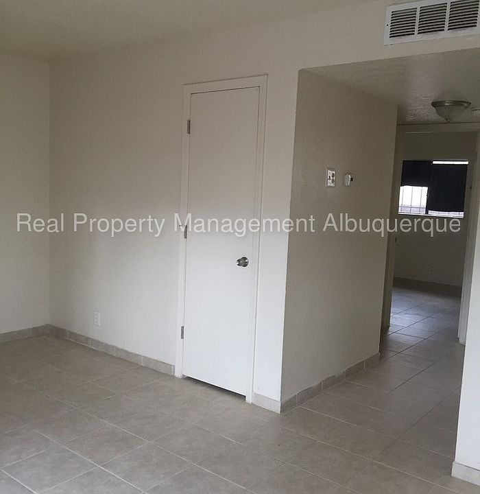 1st image of 224 San Pablo St NE APT 2