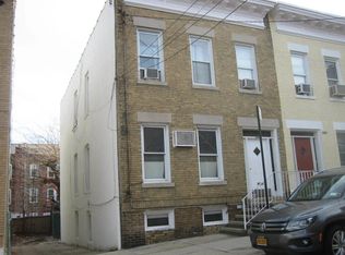 2541 14th Pl, Astoria, NY 11102
