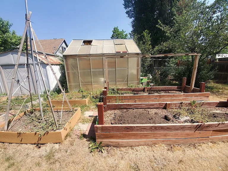 1426 Adams Ave — Photo 32