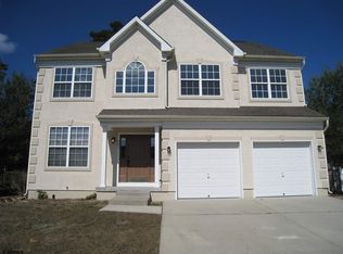 207 Sea Pine Dr, Egg Harbor Township, NJ 08234