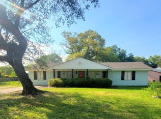 929 Lindh Rd, Gulfport, MS 39507