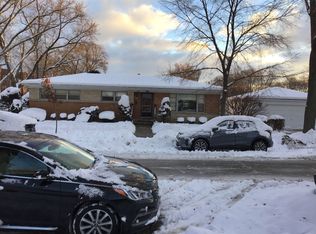8454 Monticello Ave, Skokie, IL 60076