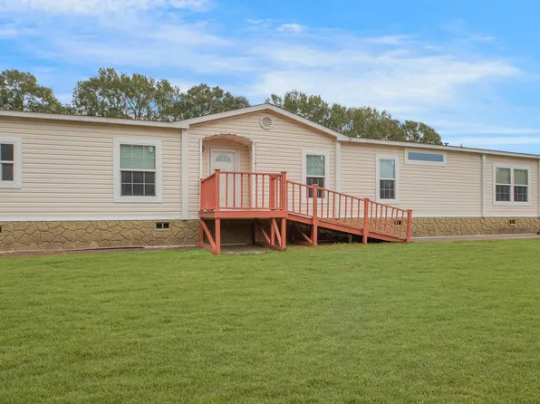 1657 Montgomery Rd, Opelousas, LA 70570