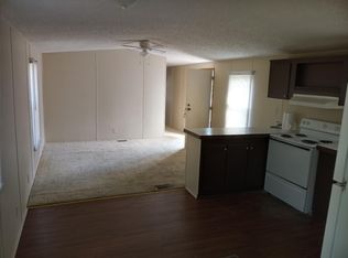 218 Redwood St, Kingsland, GA 31548