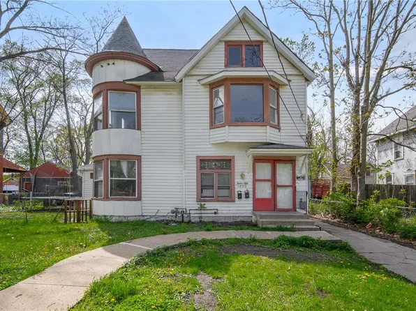 1250 9th St, Des Moines, IA 50314