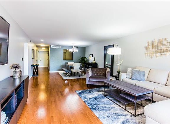 4th image of 407 Franklin Ave #4
