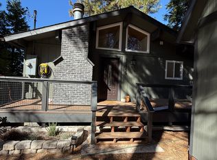 30950 Scenic Dr, Running Springs, CA 92382