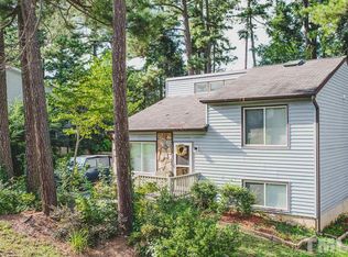 2812 Henslowe Dr, Raleigh, NC 27603