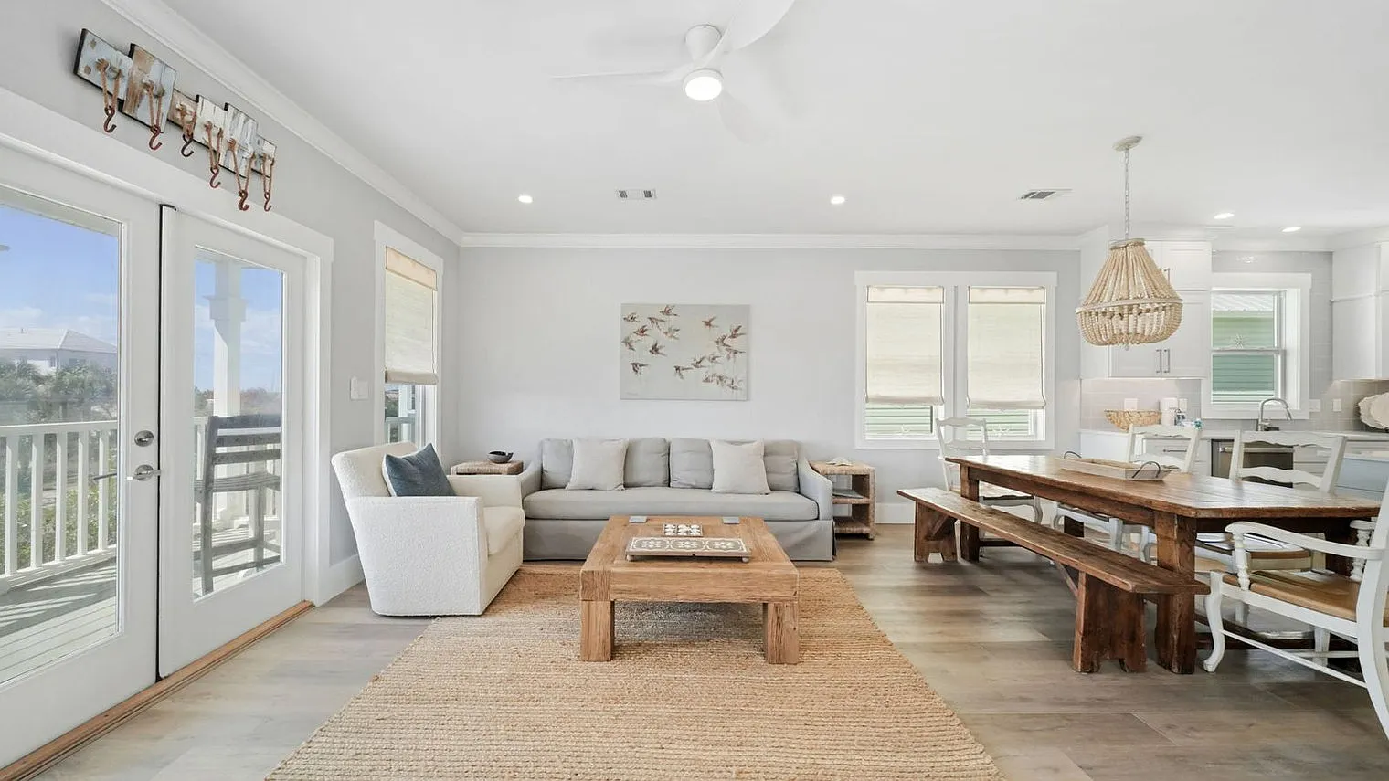 4 bed, 3.0 bath, 2174 sqft, $8,664 — Photo 2