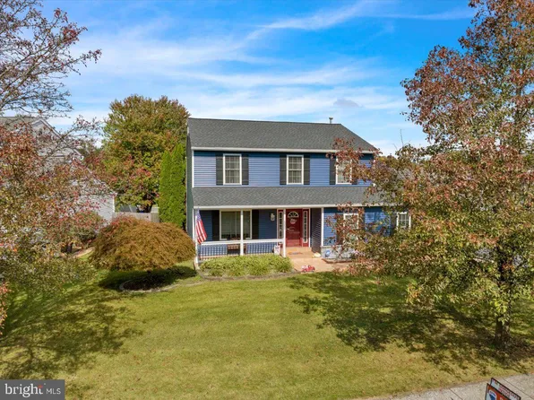 4555 Delmar Dr, Reading, PA 19606
