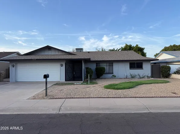 6719 W DENTON Lane W, Glendale, AZ 85303