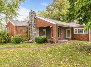 715 S Hackman St, Staunton, IL 62088