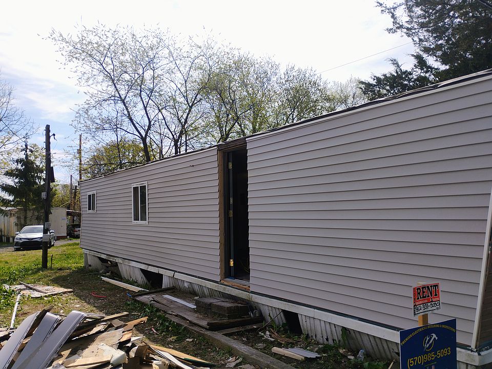 2nd image of 26 Jane St