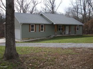 14 E Drisk Dr, Carbondale, IL 62902