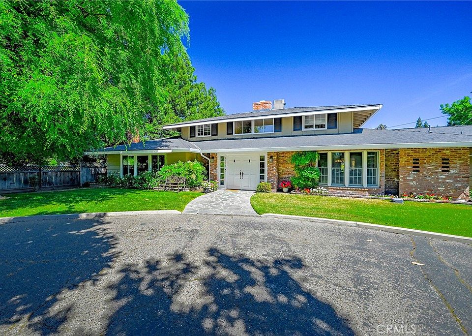 1st image of 1035 E North Bear Creek Dr