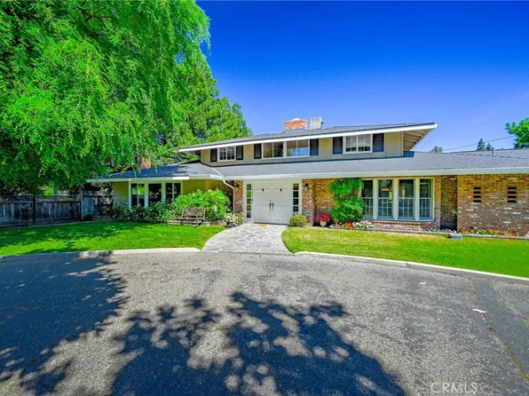 1035 E North Bear Creek Dr, Merced, CA 95340