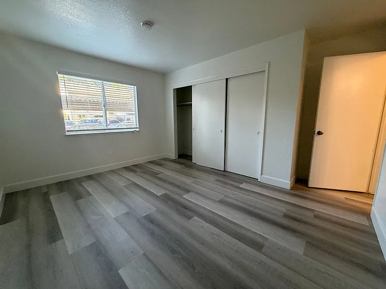 9151 Newhall Dr #116 — Photo 20