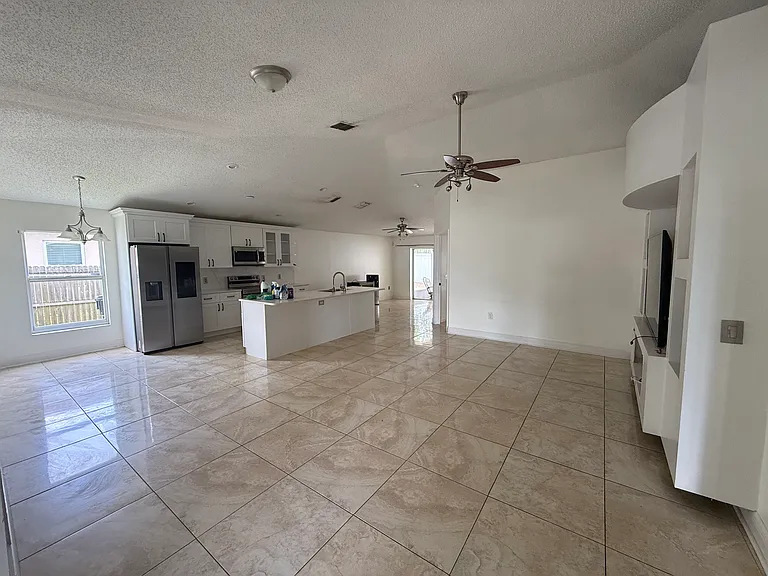 1232 Honey Rd — Photo 3