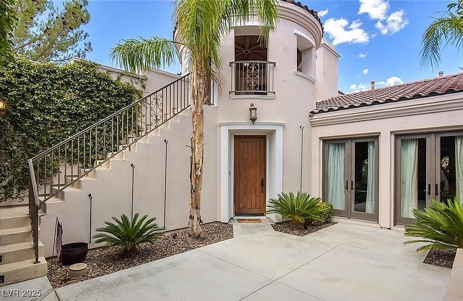 2nd image of 3362 Birchwood Park Cir