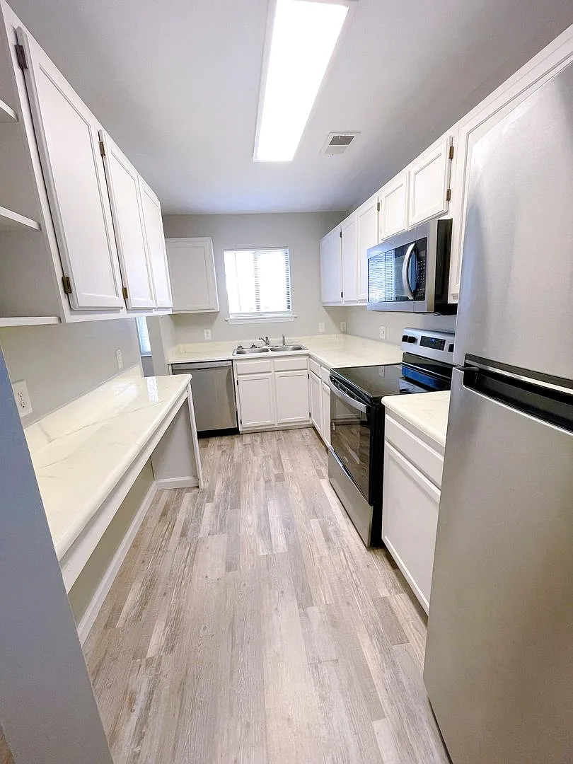 Beautiful 1 bedroom condo minutes from Southpoint — Photo 4