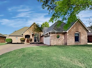 1226 Sweetie Dr, Collierville, TN 38017