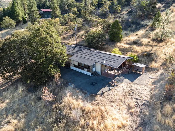 2549 Granite Hill Rd, Grants Pass, OR 97526