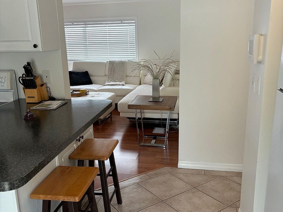 1st image of 303 NW 50th St