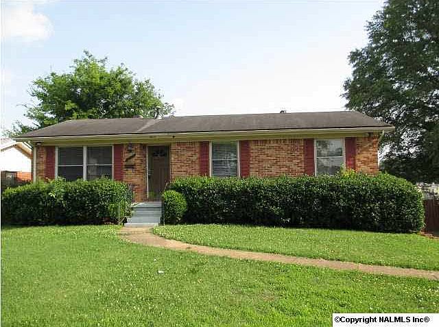 1st image of 3805 Belvoir Dr SW