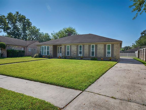 2nd image of 6611 Dusty Dawn Dr