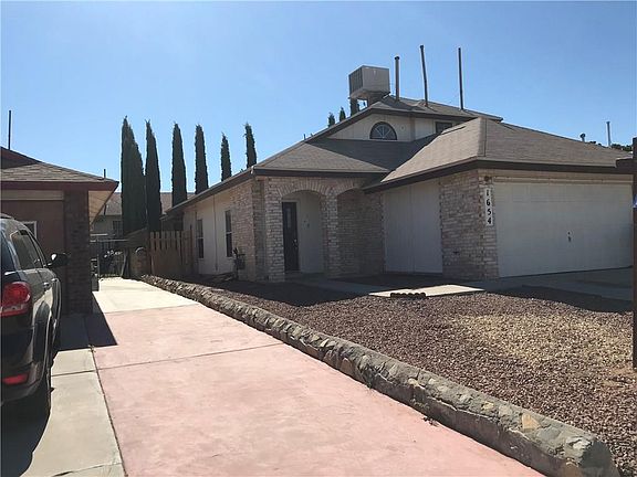 2nd image of 1654 Saint Clare Pl