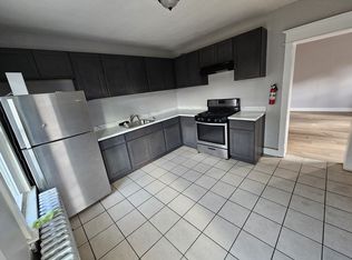 702 Remsen St, Trenton, NJ 08610