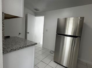 320 NE 1st Ct, Hallandale, FL 33009