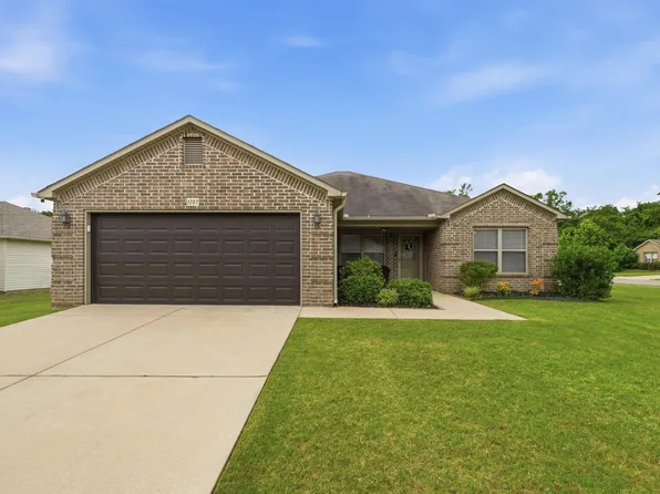 1107 Crossing Loop, Bryant, AR 72022