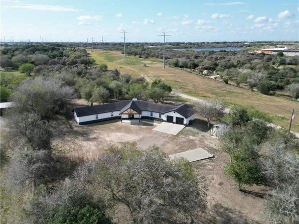 12631 Leopard St, Corpus Christi, TX 78410