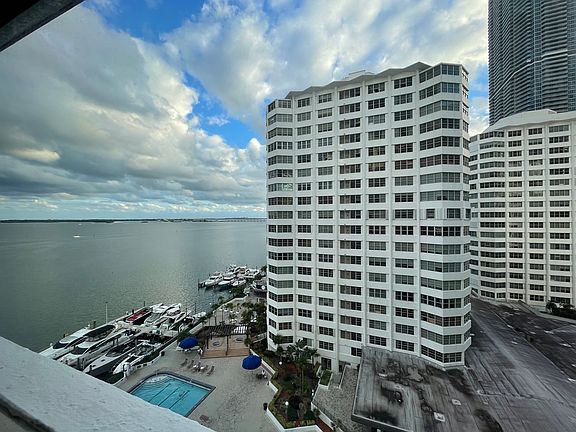 4th image of 801 Brickell Bay Dr #T4-116655