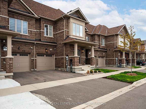 2nd image of 106 Adventura Rd