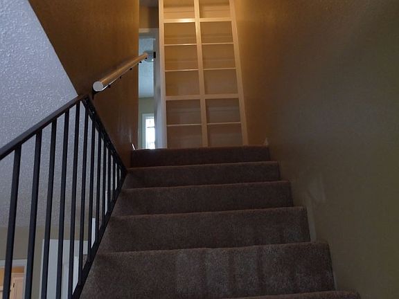 5th image of 1902 Melrose Ave APT 3