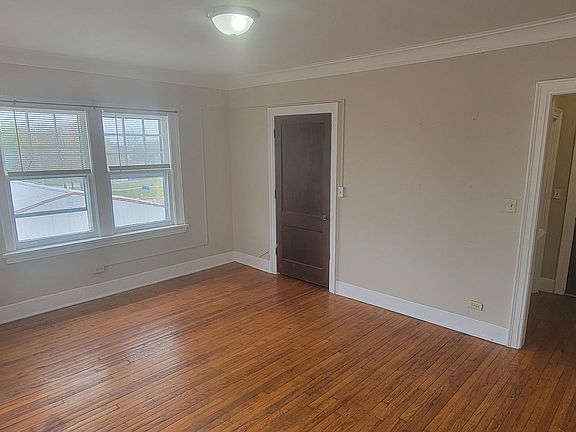 4th image of 216 S Mulanix St APT 304