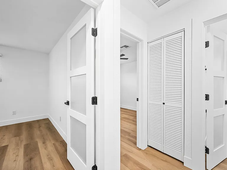 3518 E Montecito Ave #1 — Photo 8