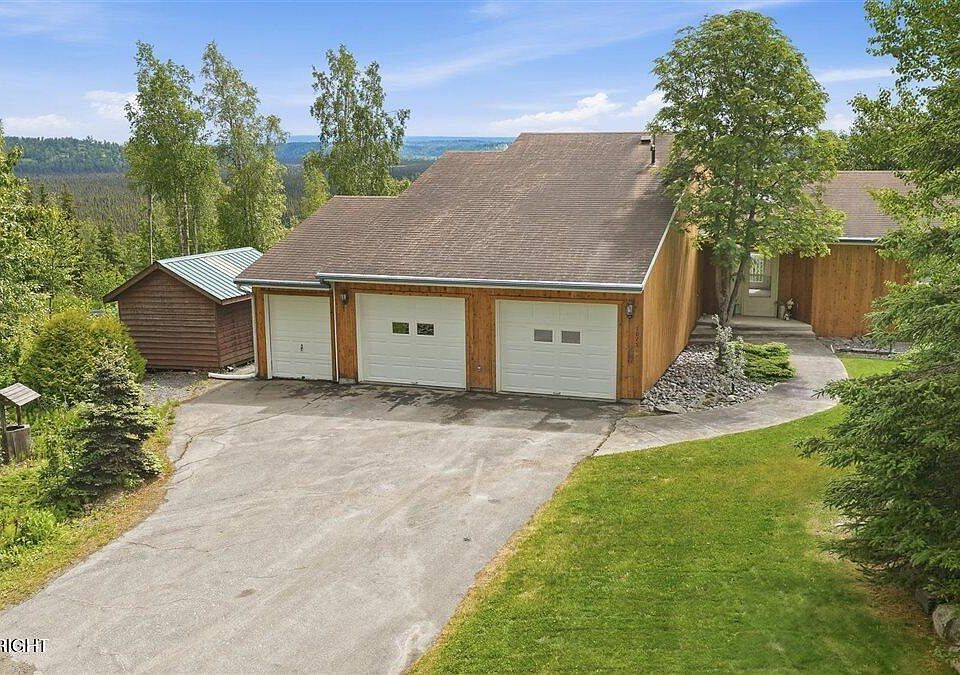 1st image of 1075 Bogie Ct
