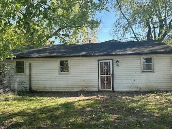 108 S Water St, Williamsport, OH 43164
