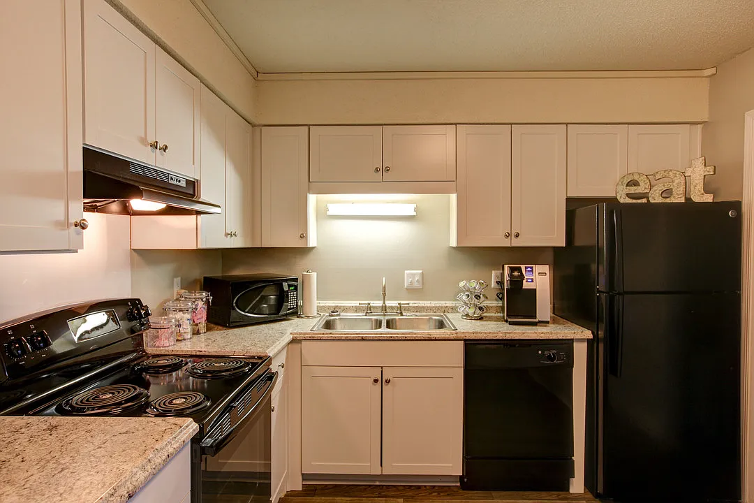 KRC Northlake Townhomes — Photo 1