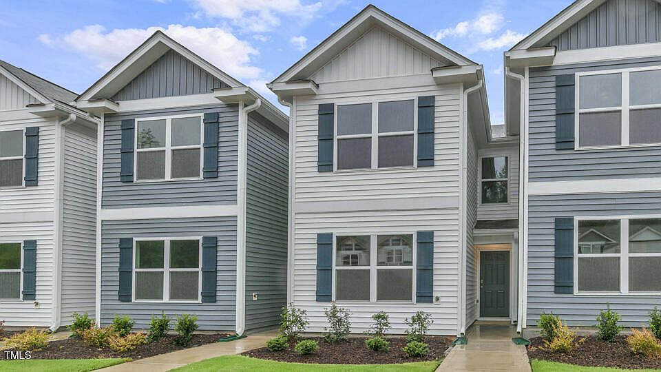 1st image of 154 Holmes Corner Dr