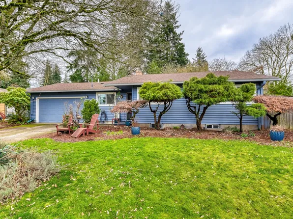 15820 NE Broadway, Portland, OR 97230