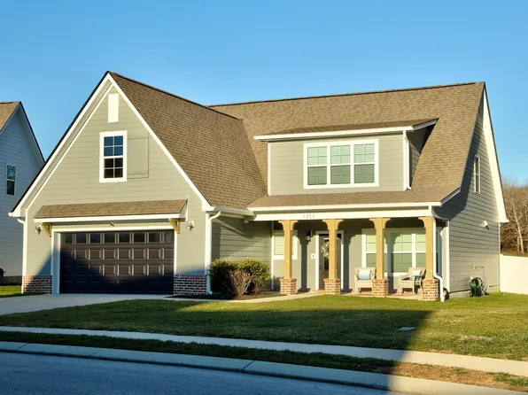 1255 Neyland Cir, Hixson, TN 37343