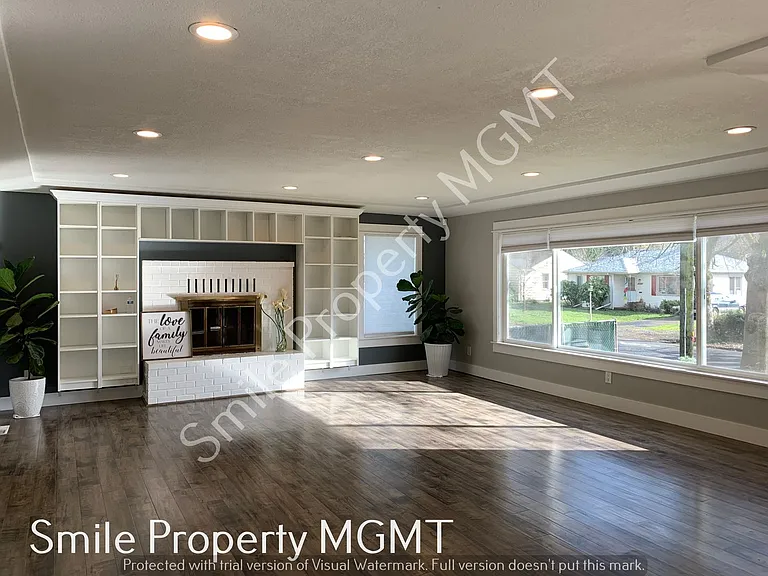 8523 SE Mill St — Photo 2