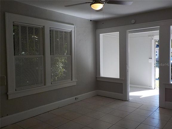 4th image of 547 27th Ave S