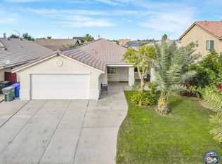 306 Jackrabbit Dr, El Centro, CA 92243