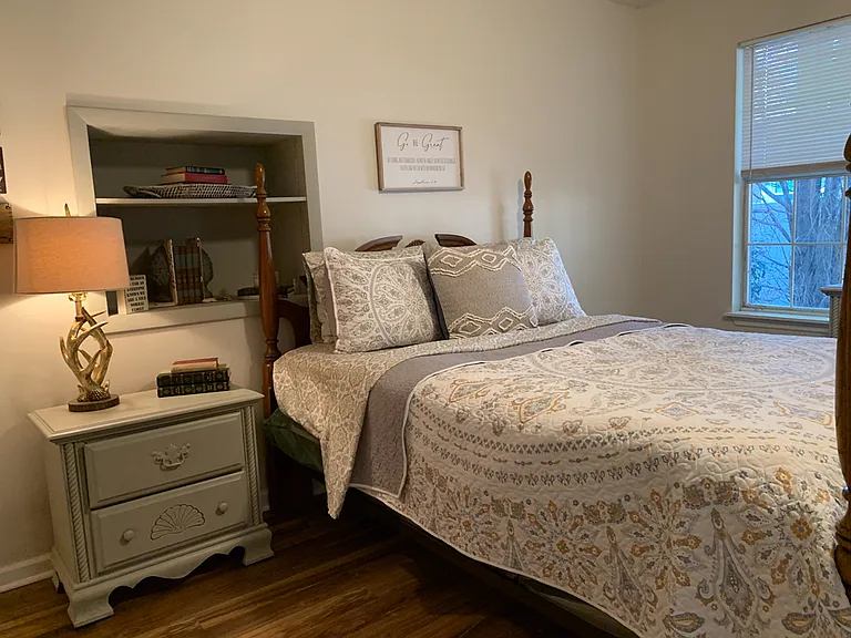 621 Forest Creek Cir — Photo 2